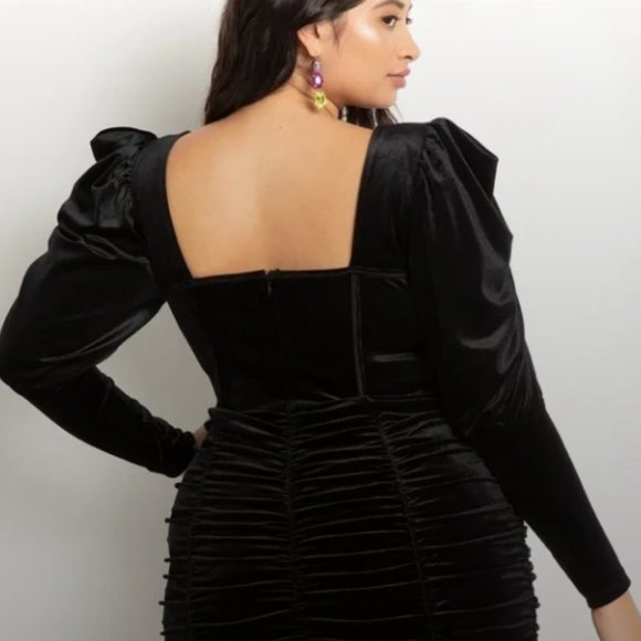 Eloquii Plus Size Black Bustier Sweetheart Neckline Velvet MiniDress size 26 NWT - Picture 3 of 5
